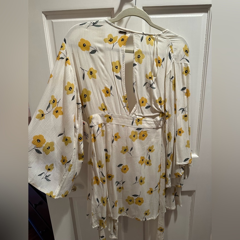 Billabong white floral wrap dress